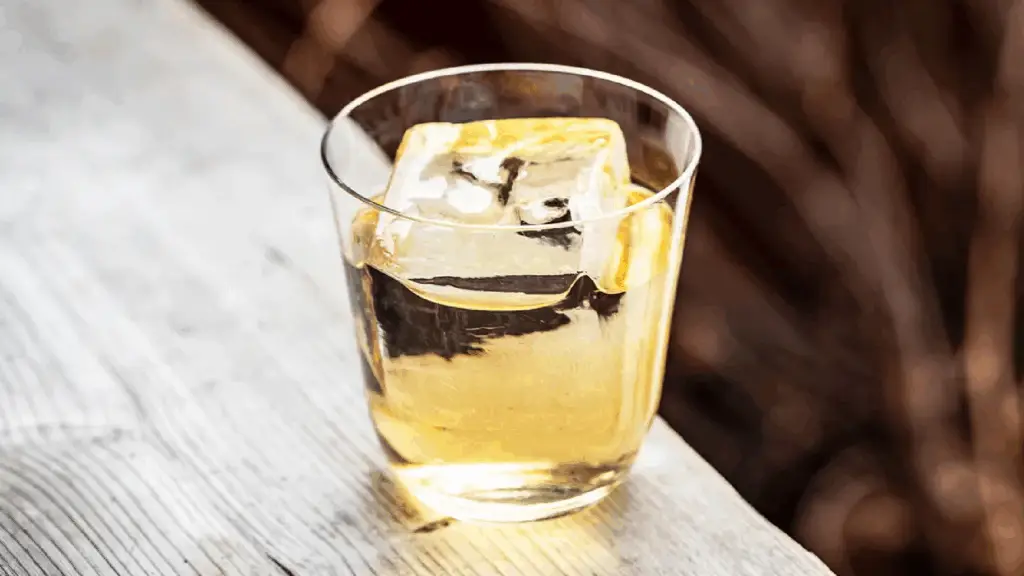 Clarified Milk Punch