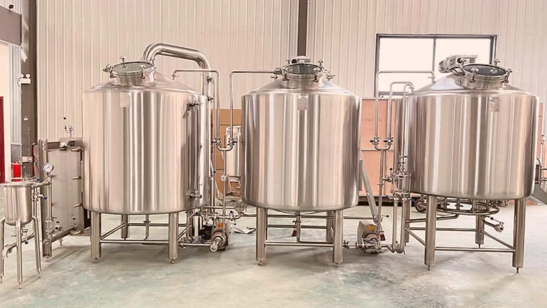 difference between a distillery and a brewery