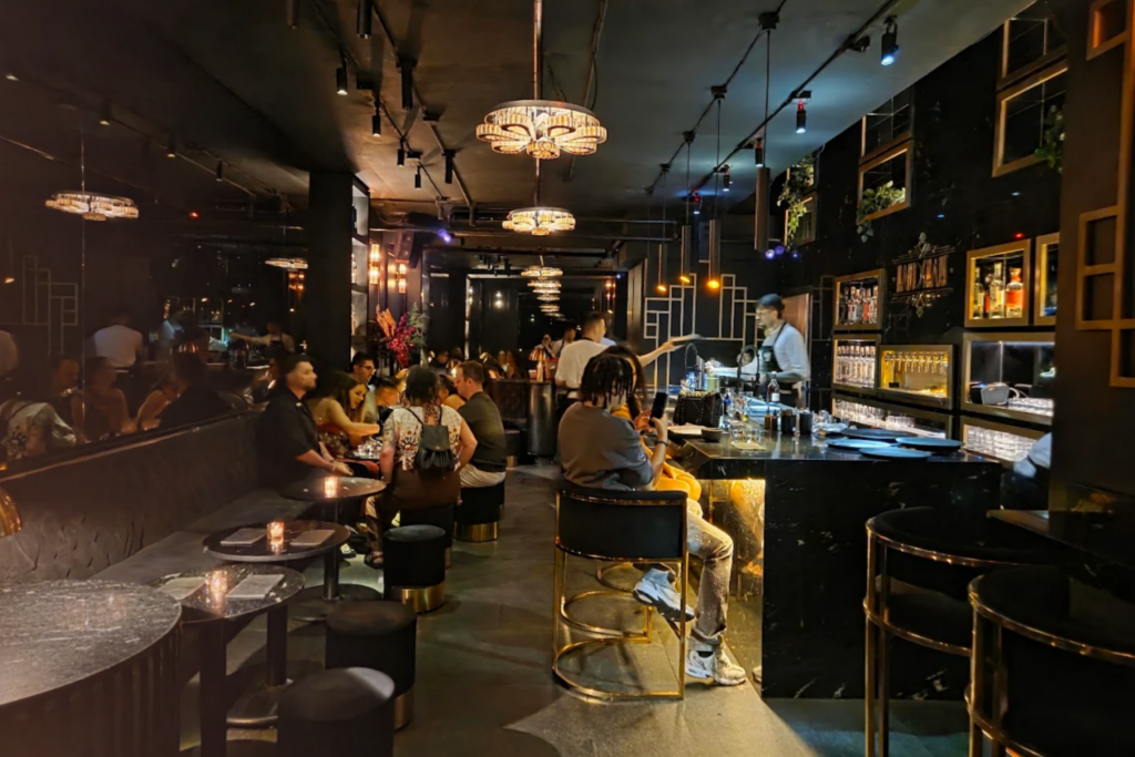 Handshake Speakeasy -Standing Bar in Maxico City
