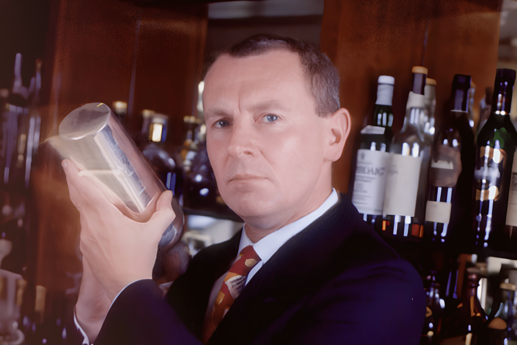 Bramble Cocktail and the Modern Gin Classic by Dick Bradsell