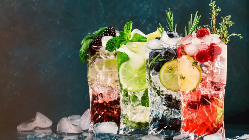 Flavour and the Structure of Taste in Cocktails